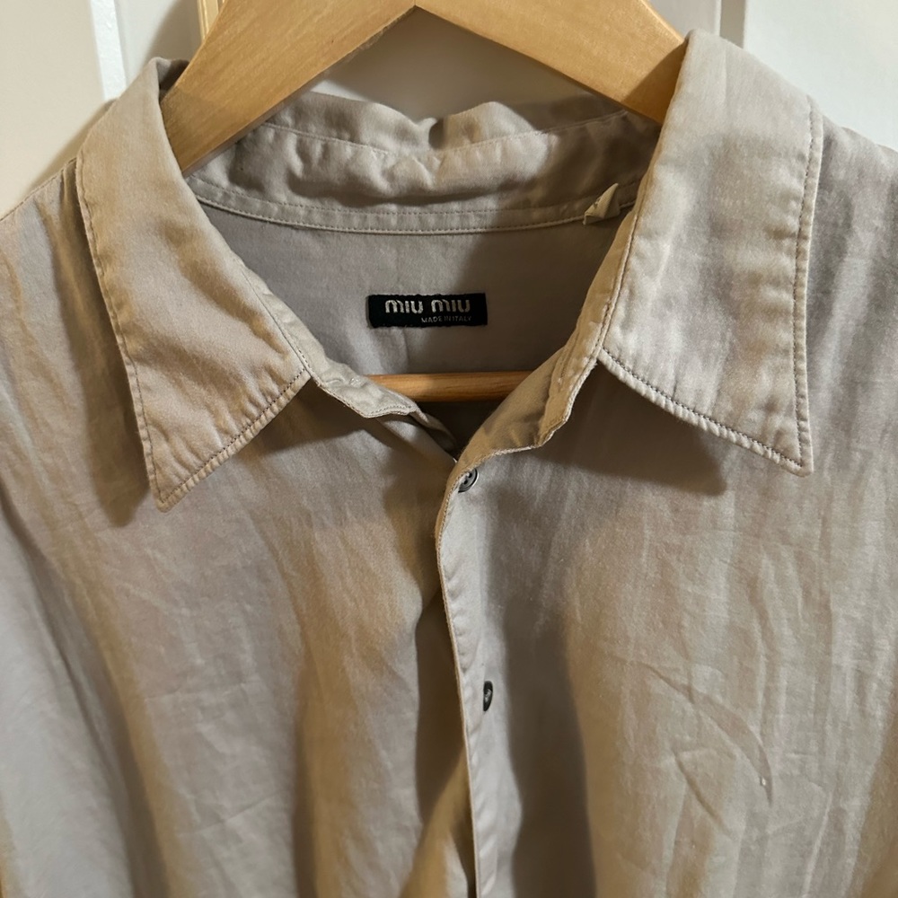 Miu Miu men’s shirt XL pullover button up with an extra long rear of the shirt